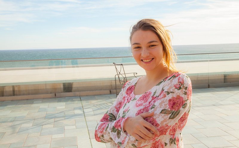Люба, 23